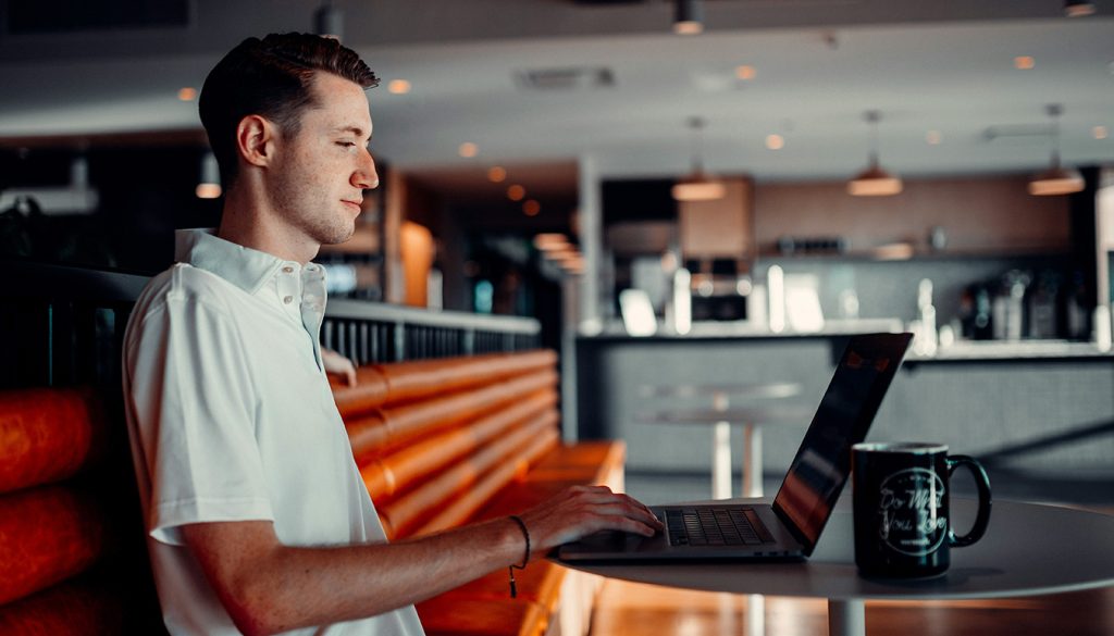 découvrez le fonctionnement de l'épargne salariale chez cic, comment accéder à votre compte et les contacts utiles pour gérer votre épargne en toute simplicité.