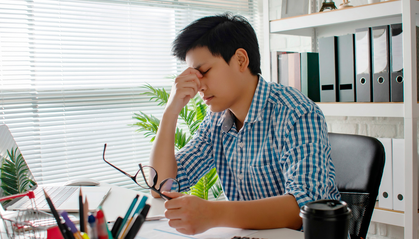 découvrez les conditions à remplir et les démarches indispensables pour obtenir un arrêt de travail dès le lendemain, afin de bien gérer votre absence professionnelle.