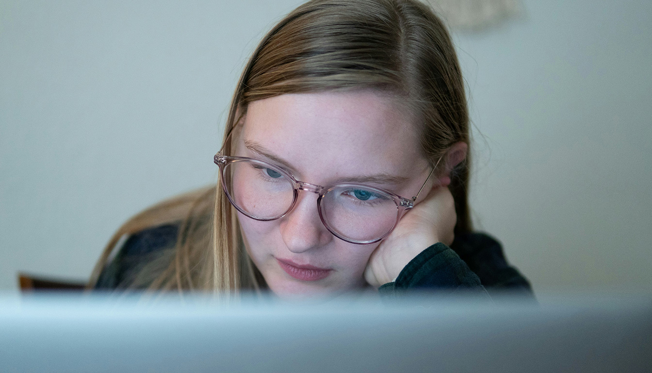 découvrez les démarches à suivre lors d'un dépôt de bilan pendant un arrêt maladie, les indemnités auxquelles vous avez droit et l'impact possible sur vos allocations pôle emploi.