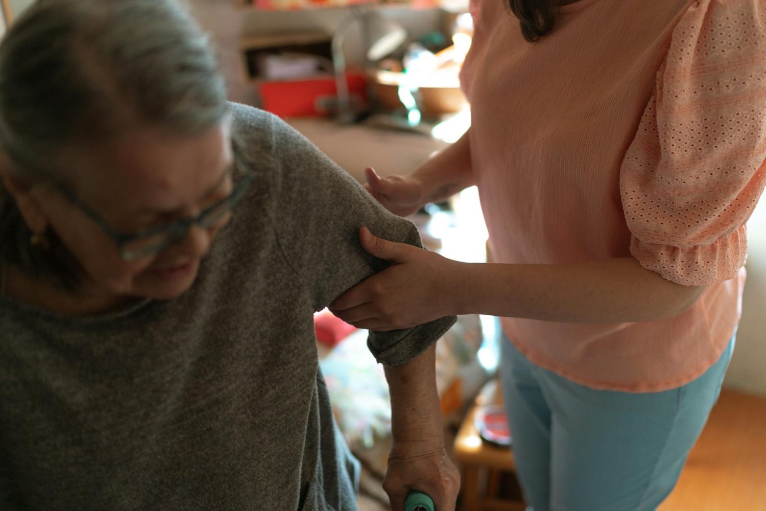 Déclaration services à la personne : démarches, obligations et conseils pratiques