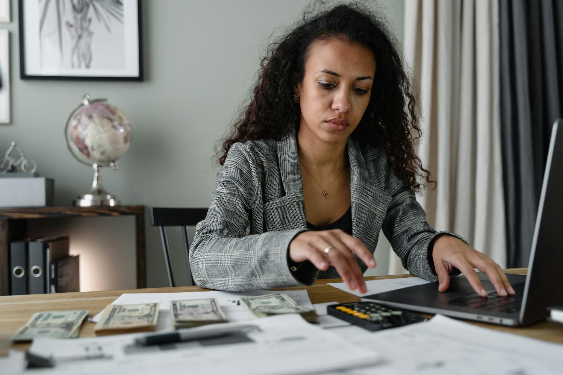 Salaire SMIC montant net, brut — fiche de paie avec calculatrice