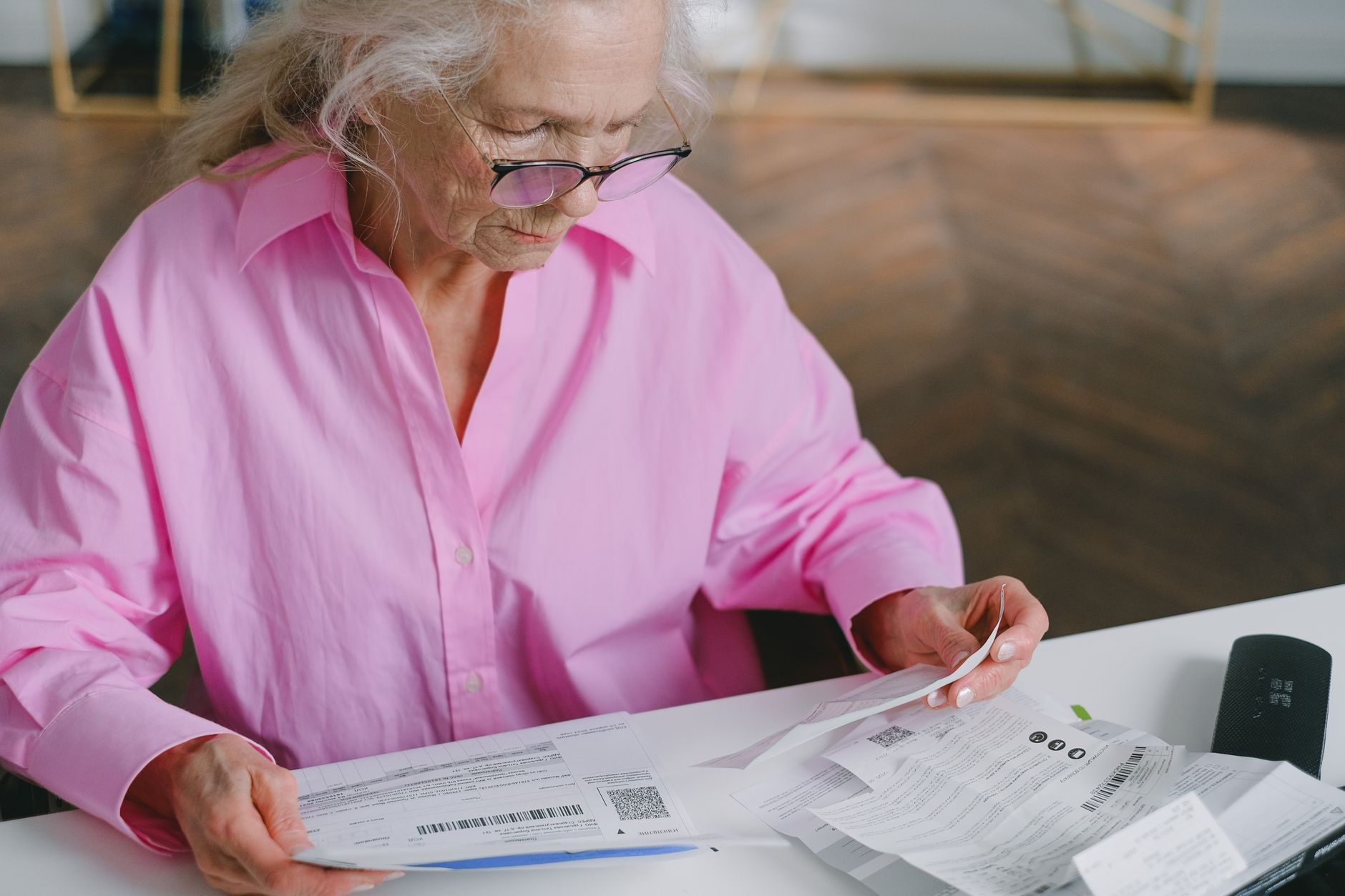 Dégel des pensions de retraite 2026 : anatomie d’un projet abandonné — documents de retraite et calculatrice