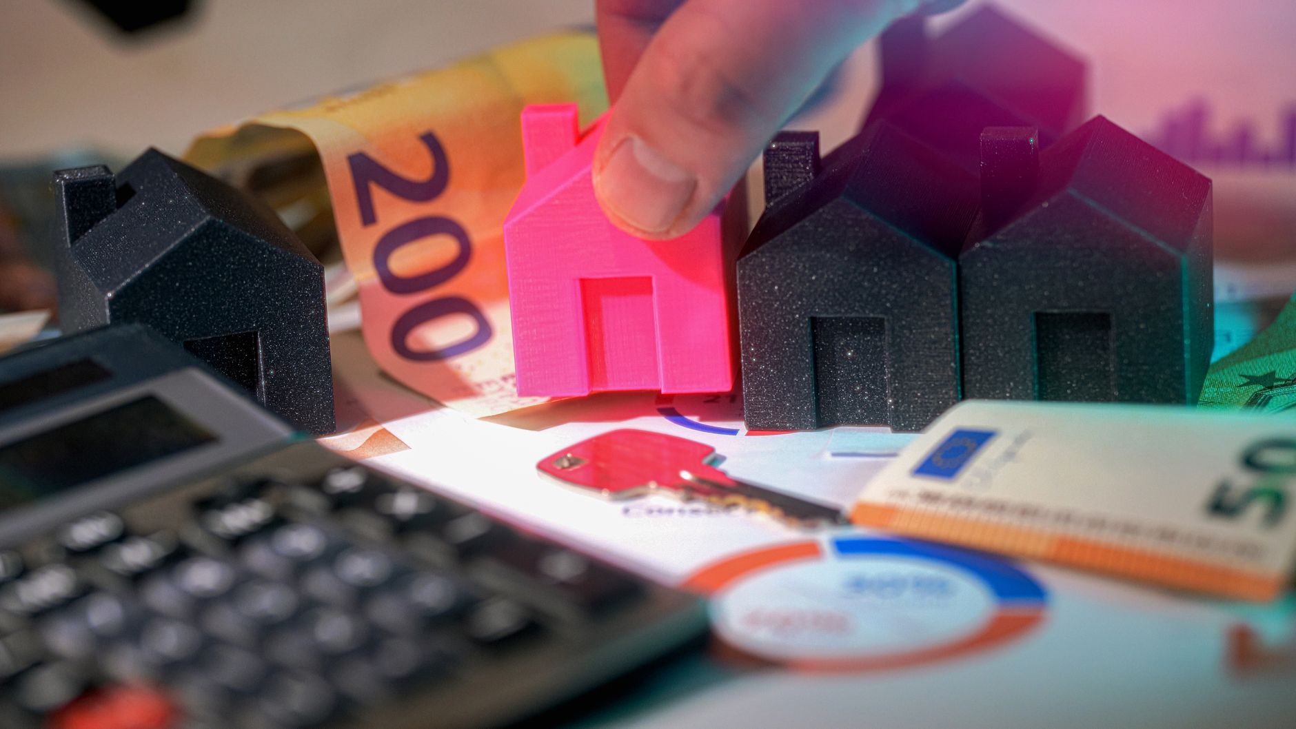 Quel est le plafond de — personne calculant les revenus d'aide au logement