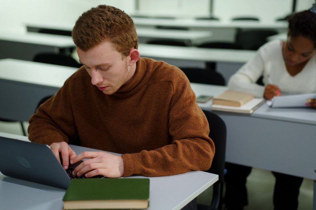 Quel métier faire après un — étudiants en classe de gestion
