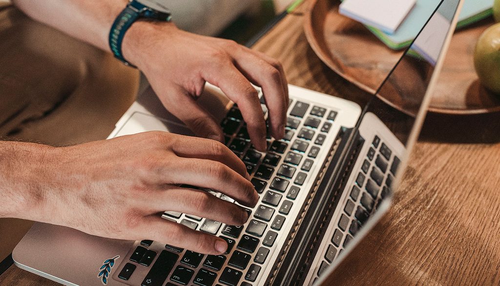 Découvrez comment divorcer en ligne simplement et rapidement, avec un guide complet sur la procédure digitale pour faciliter votre séparation.