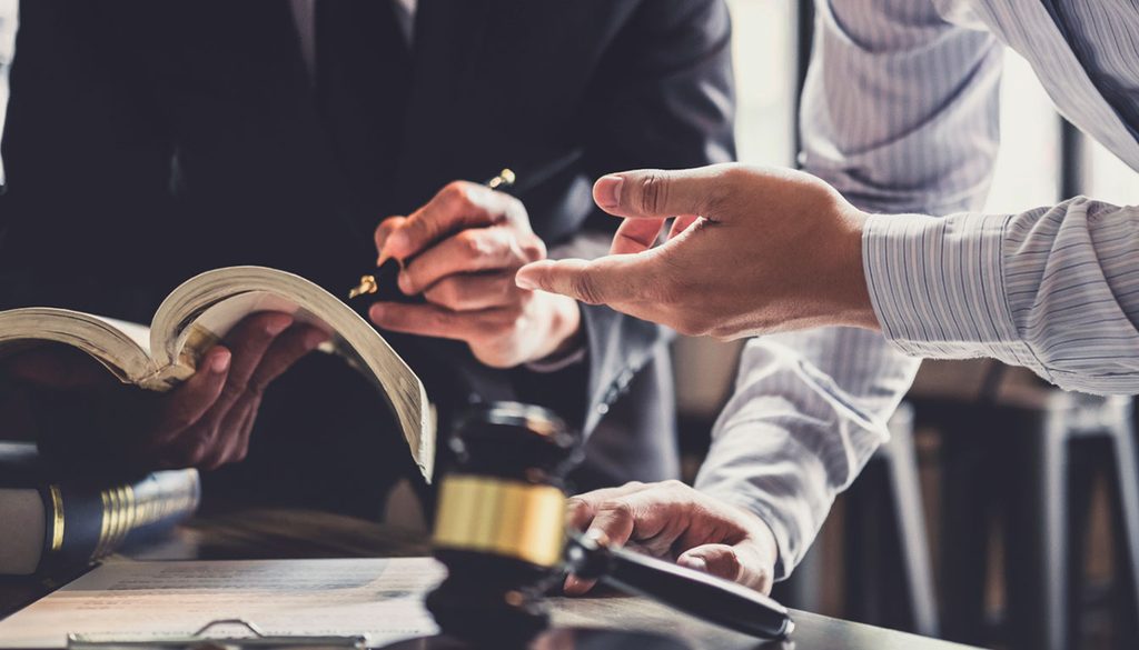 Découvrez comment trouver un avocat spécialisé en divorce à Toulouse, avec des informations sur les tarifs, les procédures à suivre et des conseils pratiques pour gérer votre séparation.